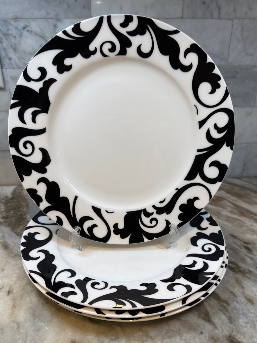4 Ciroa Fiori Black Scroll 11.25” Bone China  Dinner Plates Pristine Set of 4